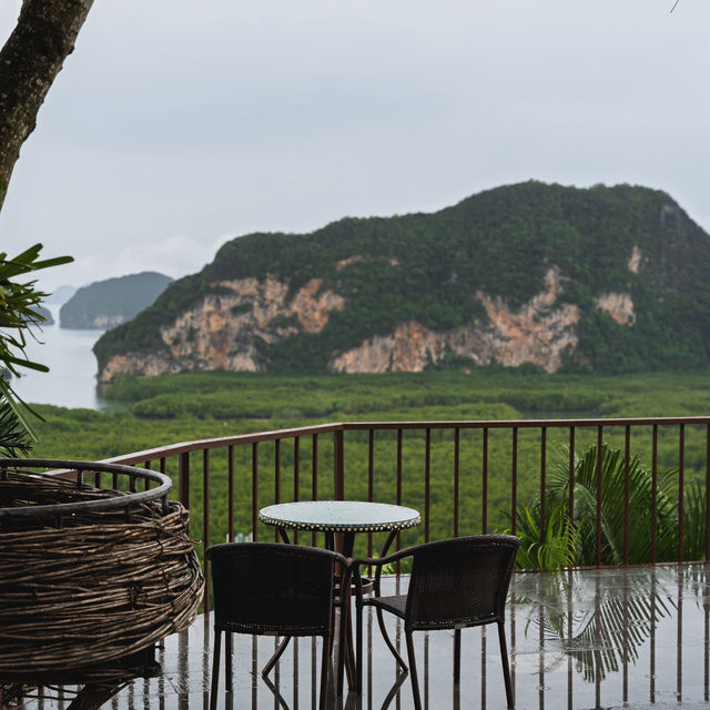 🌿 Bay View Cafe Sametnangshe boutique