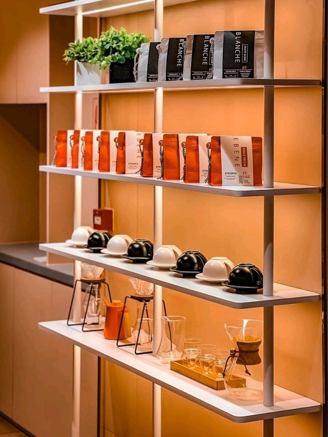 Cafe Fifty V Hong Kong