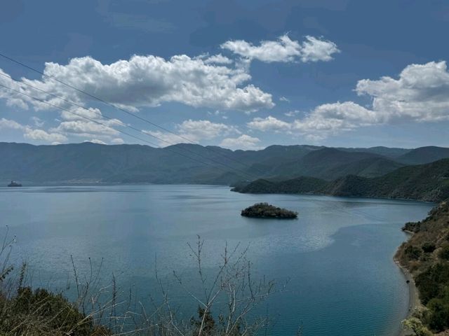 Lugu Lake – The Fairyland of Yunnan & Sichuan