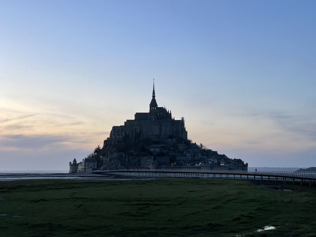 Mont-Saint Michel มหาวิหารกลางน้ำแห่งนอร์มังดี