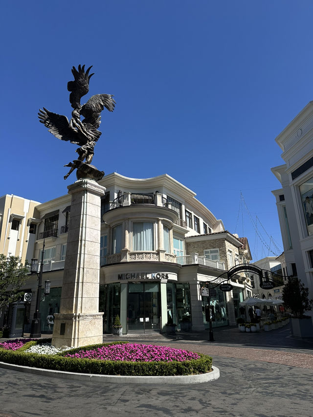 洛杉磯Barnes & Noble｜西海岸書迷朝聖地 📚 
