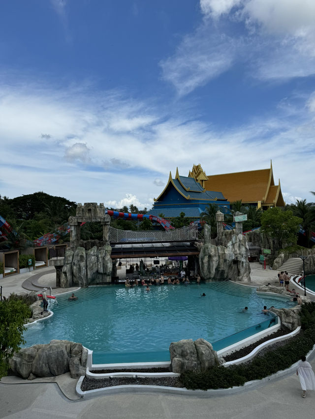 สวนน้ำอันดามันดาภูเก็ต บอกเลยดับร้อนที่นี่คุ้มมากก