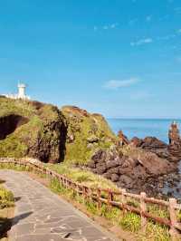 A Dramatic Coastal Headland with Iconic Views