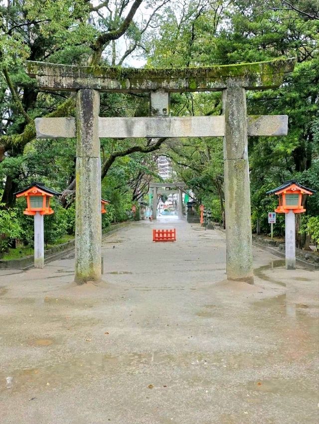 Walking Around Sumiyoshi Taisha – A Peaceful Step Back in Time