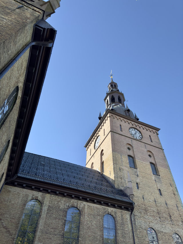 Oslo Cathedral, 오슬로의 바로크 양식 성당