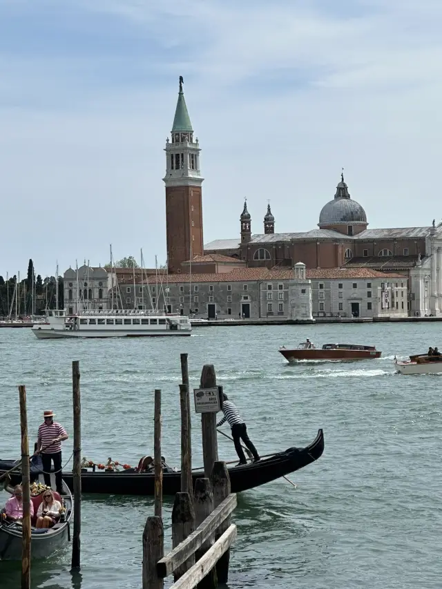 Venice｜Bridges and Dreams Across the City of Water