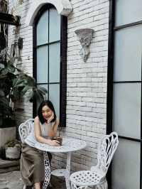 ร้าน The Old School : Specialty Coffee & Roastery