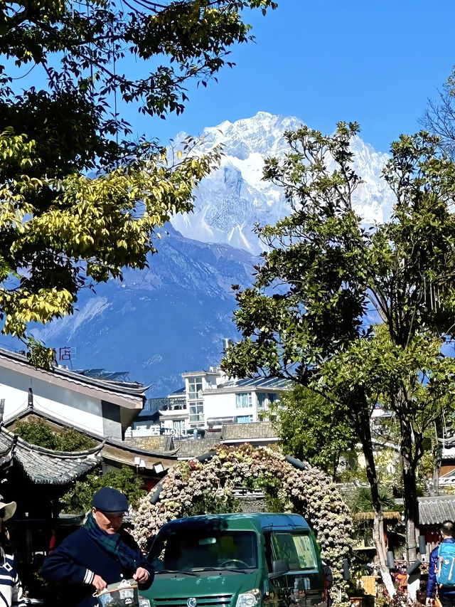 【蓝月谷｜云南写给湖光与山色的长信】