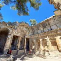 Exploring the Temple of Diane