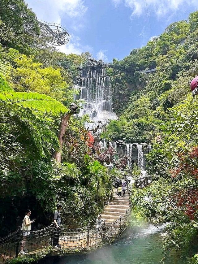 “Gulong Gorge: Guangdong’s Jurassic Adventure”
