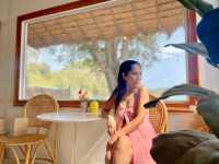 Curve Beach Cafè สัตหีบ 