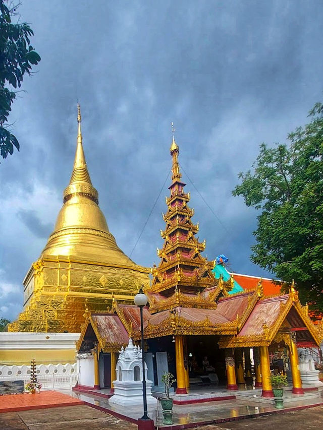 วัดในตำนานแก้วมรกตกลางเมืองลำปาง วัดในตำนานแก้วมรกตกลางเมืองลำปาง
