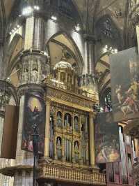 ⛪✨ The Majesty of Milan’s Duomo 🌸🌆  
