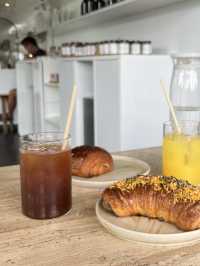 Croissant Bliss🥐   Doudou Bake in Kelana Jaya Will CHANGE Your Croissant Standards Forever! ✨