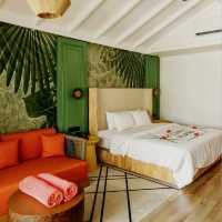 Tropical Ease, Timeless Escape
