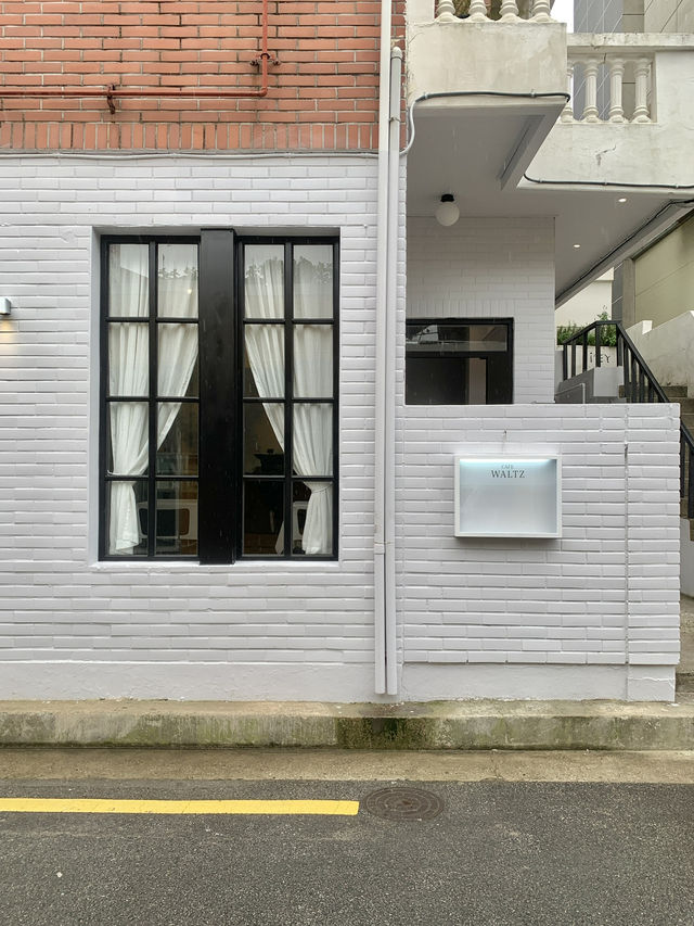 부산 광안리 브런치카페 왈츠