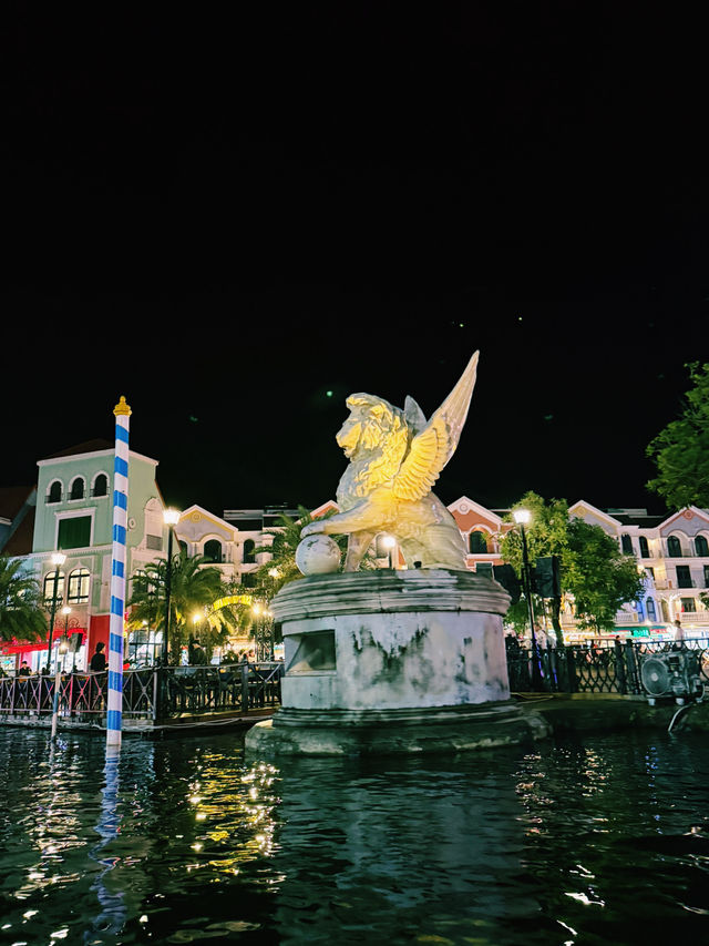 A Magical Nightscape in Phu Quoc! 🌟 