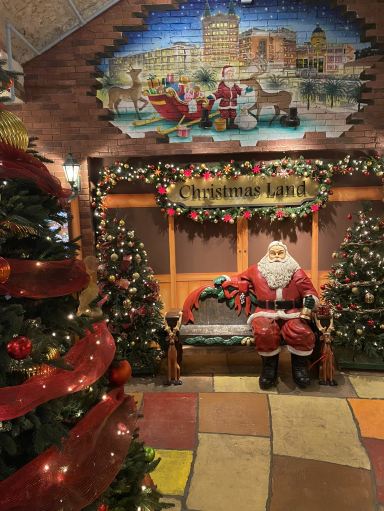 🎄 北谷アメリカンビレッジ「Christmas Land」✨ | Trip.com 北谷町