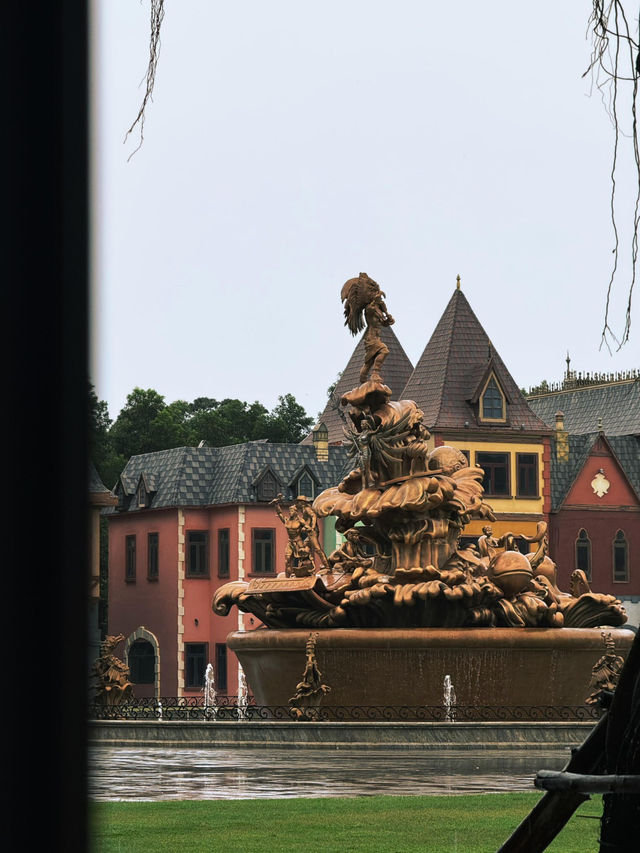 🎡🏰 Phu Quoc VinWonders — A Rainy-Day Adventure with Disney Vibes