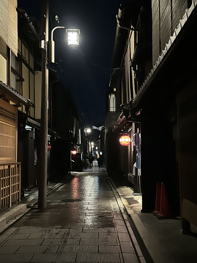 💮✨ Gion — เสน่ห์เกียวโตเก่าแก่ที่งดงามที่สุด 💮✨ Gion — เสน่ห์เกียวโตเก่าแก่ที่งดงามที่สุด