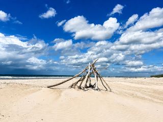 A Beautiful Peaceful Beach Day at Bulcock Beach