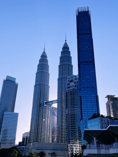 マレーシアに住むということは、この景色を眺めながらジョギングをする