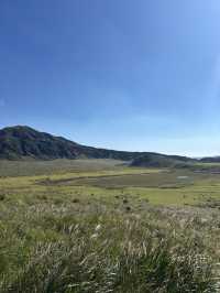 【熊本県・阿蘇】 火山が生み出した、阿蘇を代表する大草原