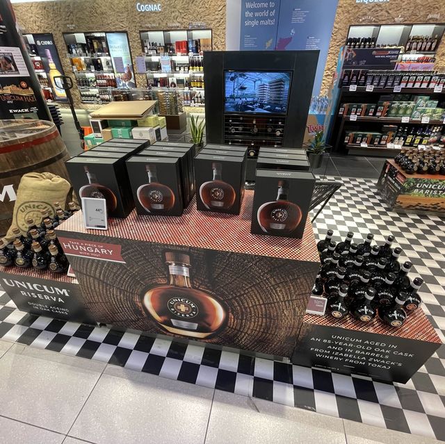 Heinemann Duty Free@Budapest Airport