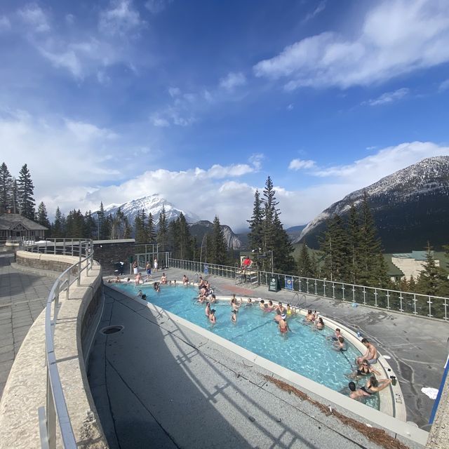 Banff Upper Hot Springs - Relax