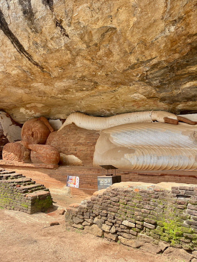 A must-visit in Sigiriya. 