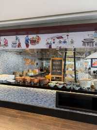 Breakfast at BLD Cafe