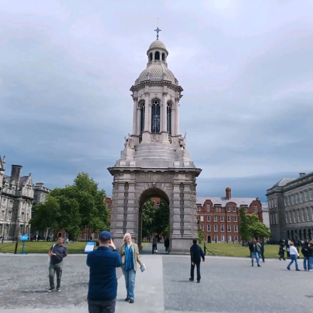 Historical and vibrant Ireland 