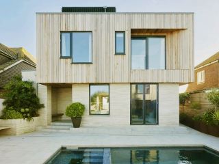 แคมเบอร์ แซนด์ส สเตย์⛱️ ติดชายหาด