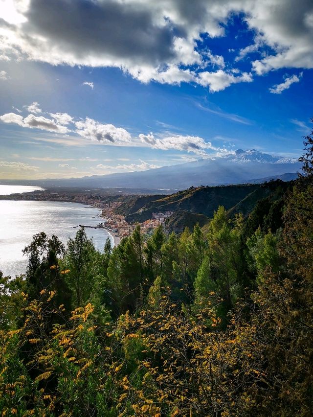 Sicilian Splendor: Taormina's Timeless Charm