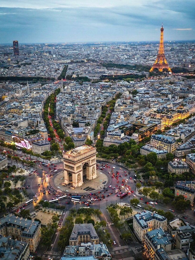 Parisian Elegance: City of Lights🇫🇷🥖