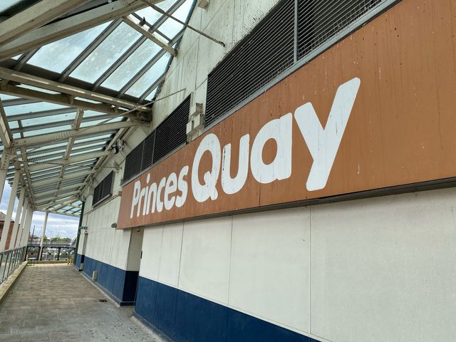 A Day of Fun and Shopping at Princes Quay, Hull 🛍️🌊