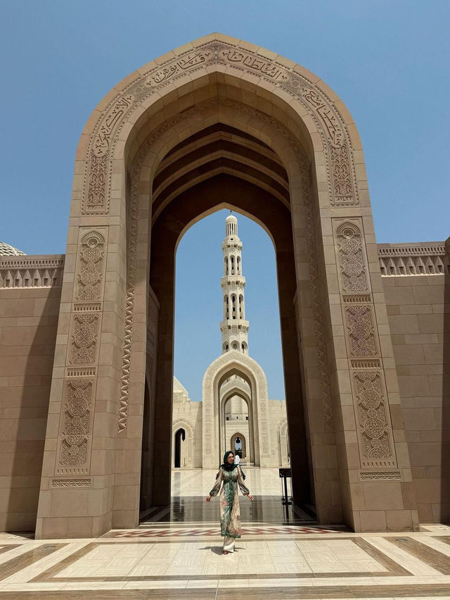 Sultan Qaboos Grand Mosque