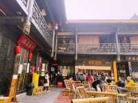 Half-Day Chengdu Itinerary: Taikoo Li, Da Ci Temple, Bian Lian Show & LEGO Flagship