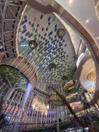 Guanghua Shopping Mall, Chongqing – A Shopping Paradise with a Secret Garden