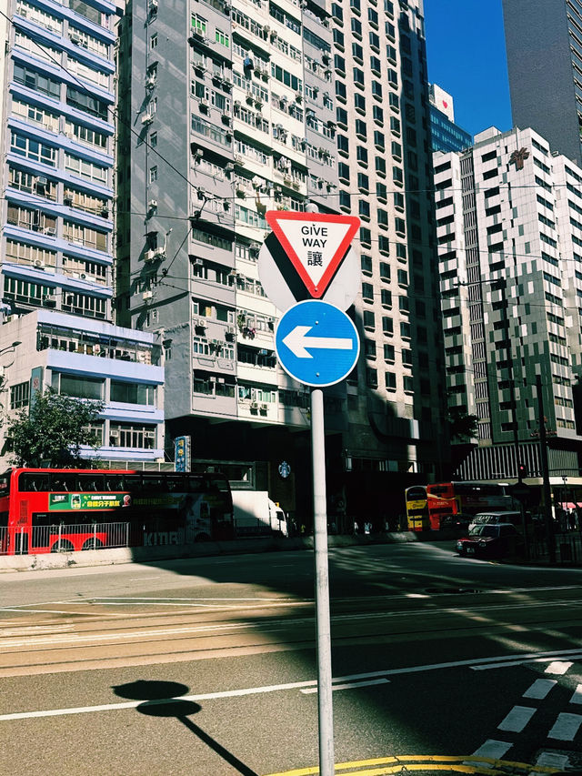 Hong Kong: A City of Skyscrapers, Culture, and Hidden Gems