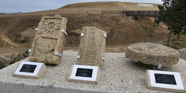 🔥 Discover the Eternal Flames of Yanar Dag, Azerbaijan! 🔥