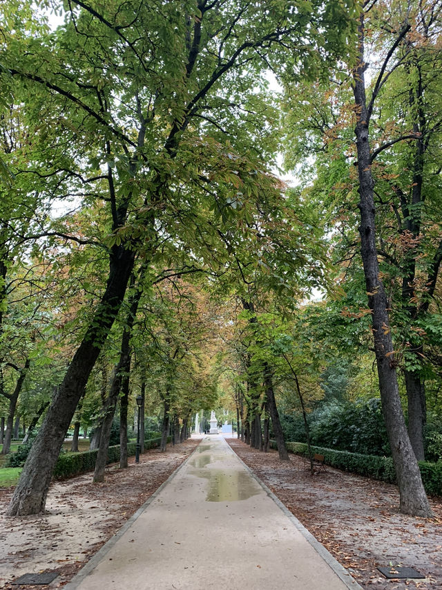 📍馬德里//古建築與美食