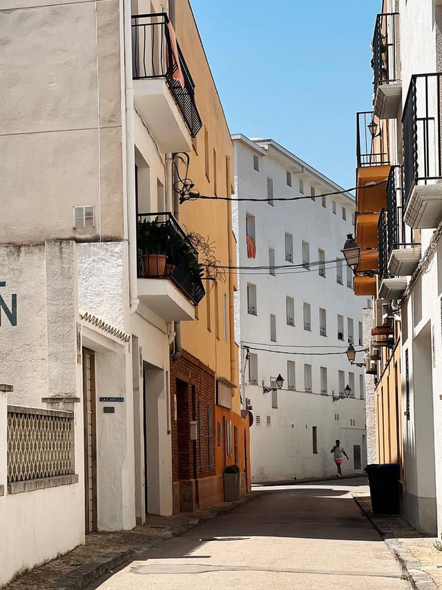 Tossa de Mar: Spain’s Coastal Baddie in Disguise