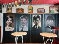ร้านกึ่งผับบรรยากาศยุค 60's - 70's