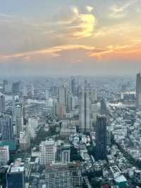 🚀 Bangkok in a Flash: From Temples to Glass Skywalks—April Adventure Unleashed 🛕🍜
