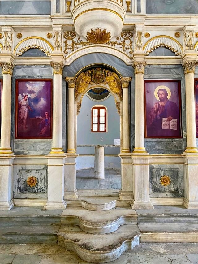 🕍 Taksiyarhis Memorial Museum – Ayvalık’s First Church Renewed