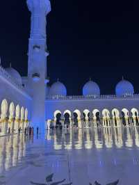 Sheikh Zayed Grand Mosque 🕌✨