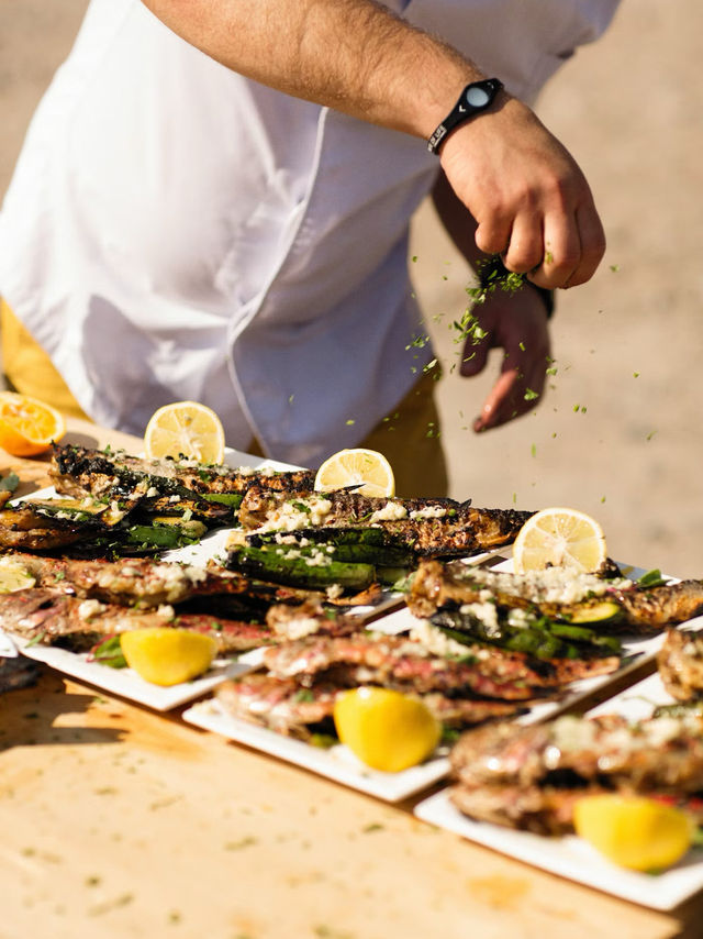 Seaside Feast in Santorini 🐟
