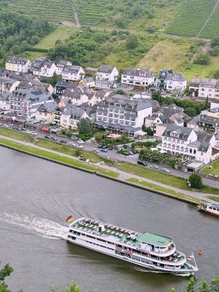 Cochem, Germany: A Fairytale Town Along the Moselle 🇩🇪