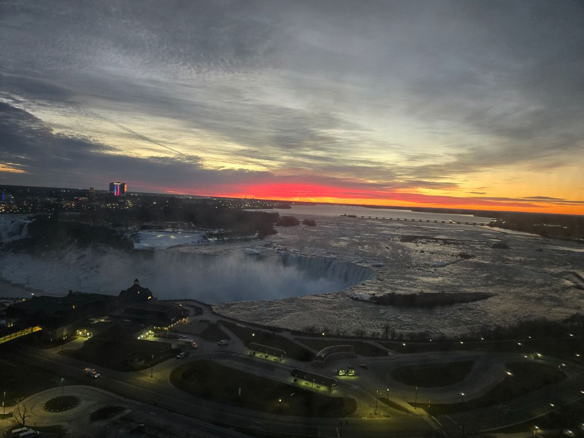 Unbeatable Views and Memorable Moments at Niagara Falls Marriott Fallsview Hotel & Spa